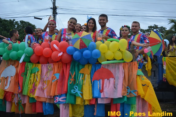 Multidão participa da 7ª edição do Corso de N. S. dos Remédios - Imagem 9