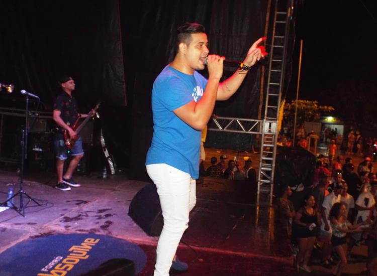 Forró Absoluthe e Kaio Stronda animaram terceira noite de Carnaval de Pedro II - Imagem 10