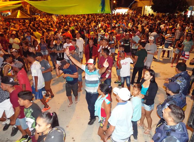 Público lota e se despede do carnaval 2019 ao som de Amor a 1000 e Edu Safadão - Imagem 28