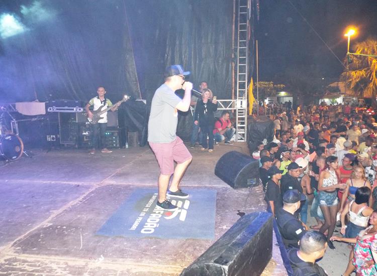 Público lota e se despede do carnaval 2019 ao som de Amor a 1000 e Edu Safadão - Imagem 36