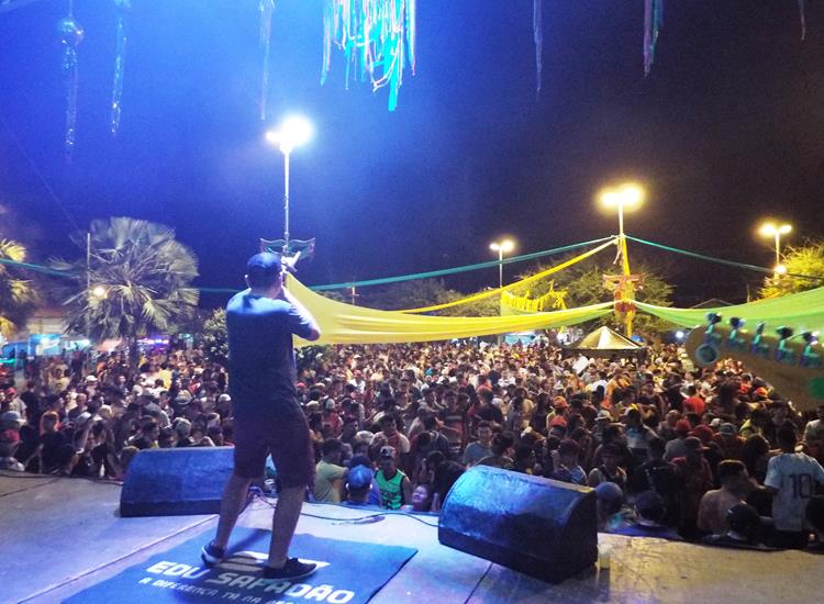 Público lota e se despede do carnaval 2019 ao som de Amor a 1000 e Edu Safadão - Imagem 34