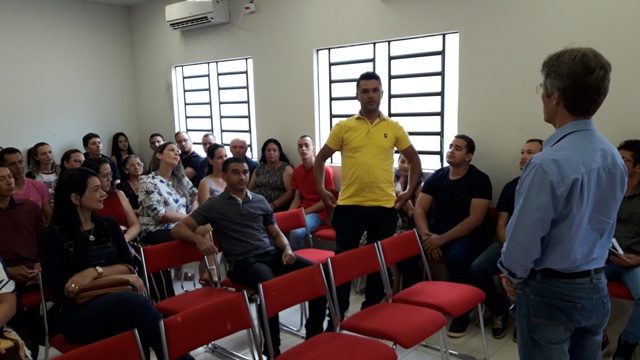 Servidores aprovados em Teste Seletivo de Dom Expedito Lopes são empossados - Imagem 17