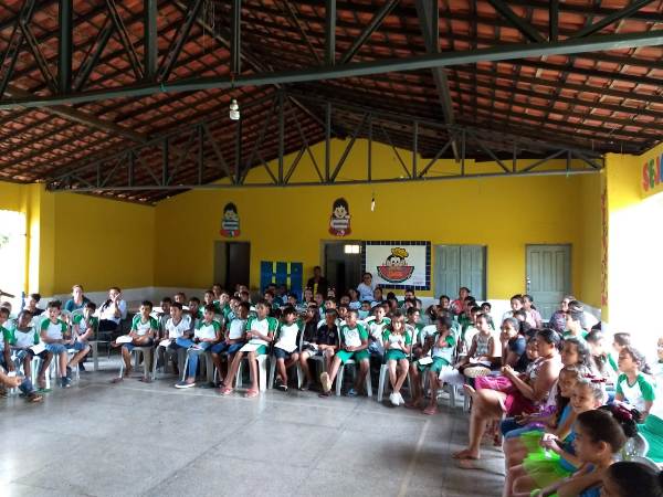 Alunos da rede municipal de ensino participam de palestra sobre a cidade de Santo Inácio - Imagem 23