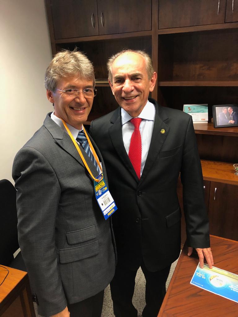 Prefeito Valmir Barbosa com Senador Marcelo Castro 