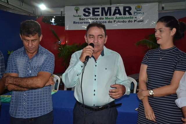 No aniversario da cidade prefeitura implanta programa “Piauí Mais Verde” em Dom Expedito Lopes. - Imagem 19
