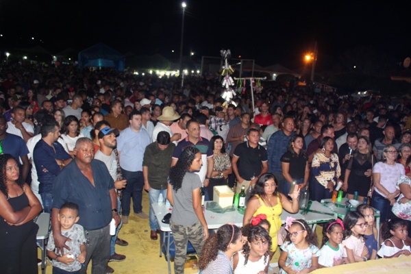 Show com Zé Cantor encerra programação de aniversário de Santo Inácio do Piauí - Imagem 33