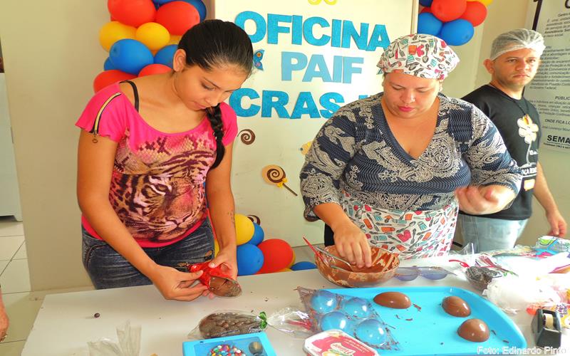 SEMAS promove oficina de produção de ovos de páscoa - Imagem 15