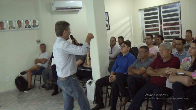 Prefeito Valmir Barbosa apresenta investimentos na Iluminação Pública e o alarmante déficit da COSIP em Dom Expedito Lopes - Imagem 11