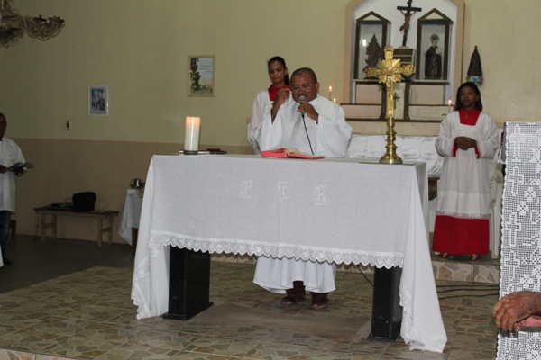 Missa de lava-pés é celebrada  em Santo Inácio - Imagem 9