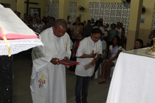 Missa de lava-pés é celebrada  em Santo Inácio - Imagem 4