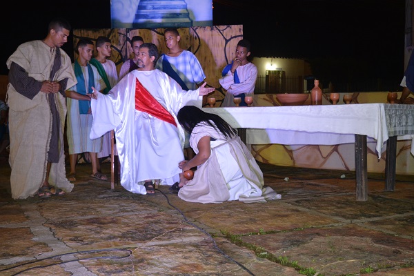 Via-Sacra: Paixão, Morte e Ressurreição de Jesus Cristo - Imagem 18