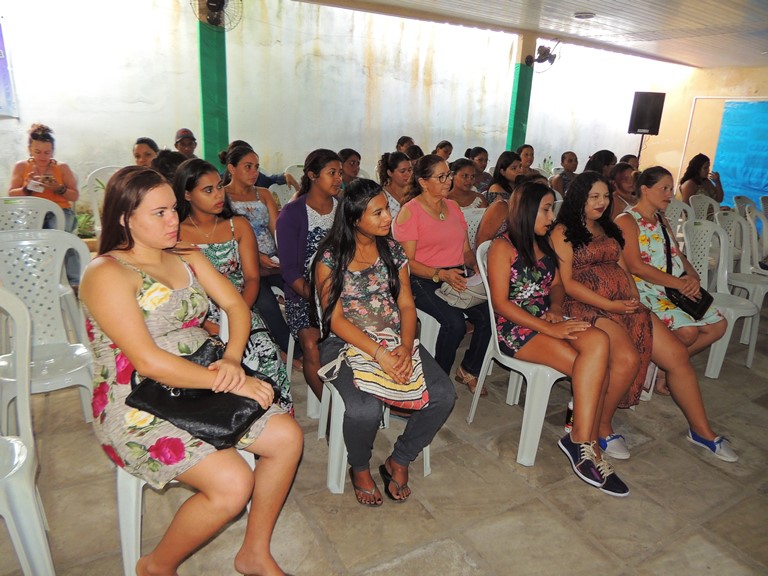 Gestantes do Laços de Amor participam de palestra de Primeiros socorros 