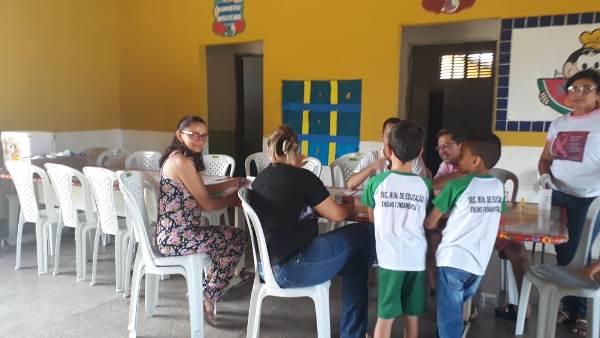 Secretaria de saúde realiza campanha de vacinação em escolas do município - Imagem 2