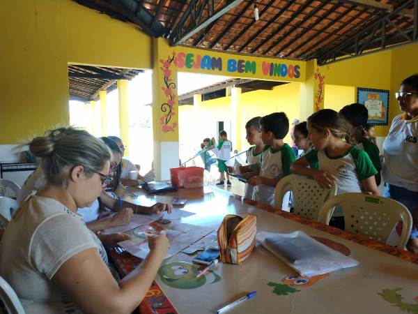 Secretaria de saúde realiza campanha de vacinação em escolas do município - Imagem 5