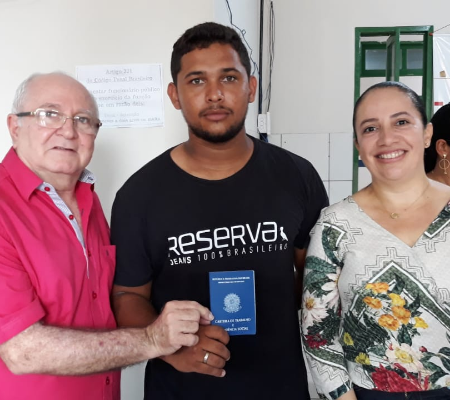 Secretaria de Administração iniciou a emissão de Carteiras de Trabalho