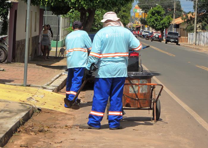Lokal Serviços já está atuando em Pedro II nos serviços de limpeza e coleta de lixo  - Imagem 15
