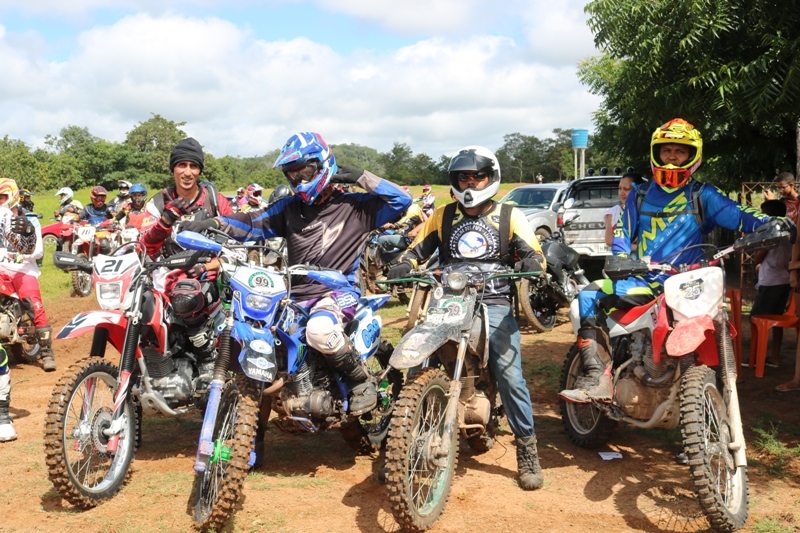Trilha Papa-Léguas reuniu mais de 100 motoqueiros  - Imagem 17