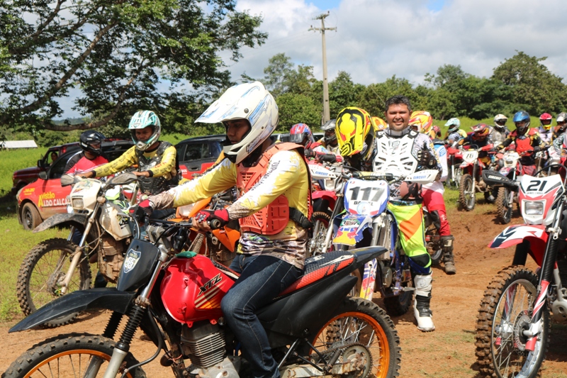Trilha Papa-Léguas reuniu mais de 100 motoqueiros  - Imagem 18