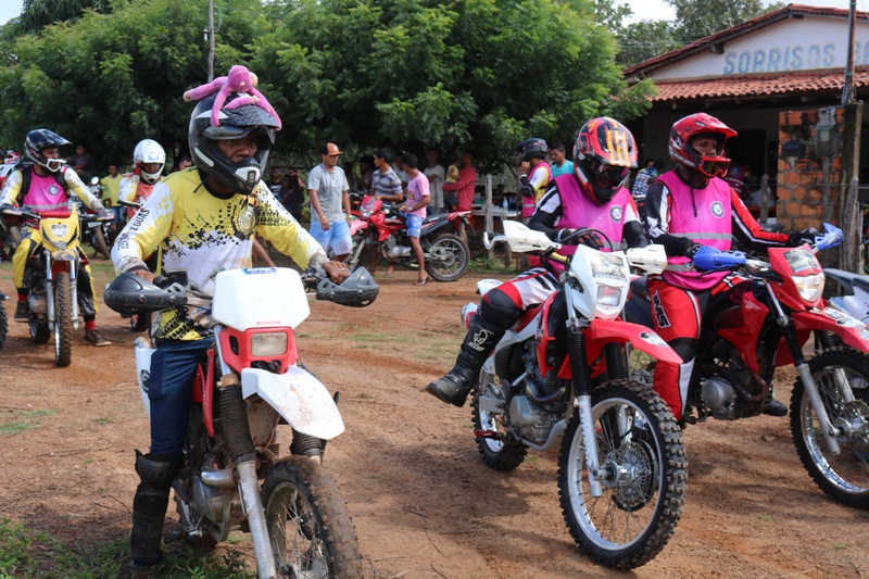 Trilha Papa-Léguas reuniu mais de 100 motoqueiros  - Imagem 8
