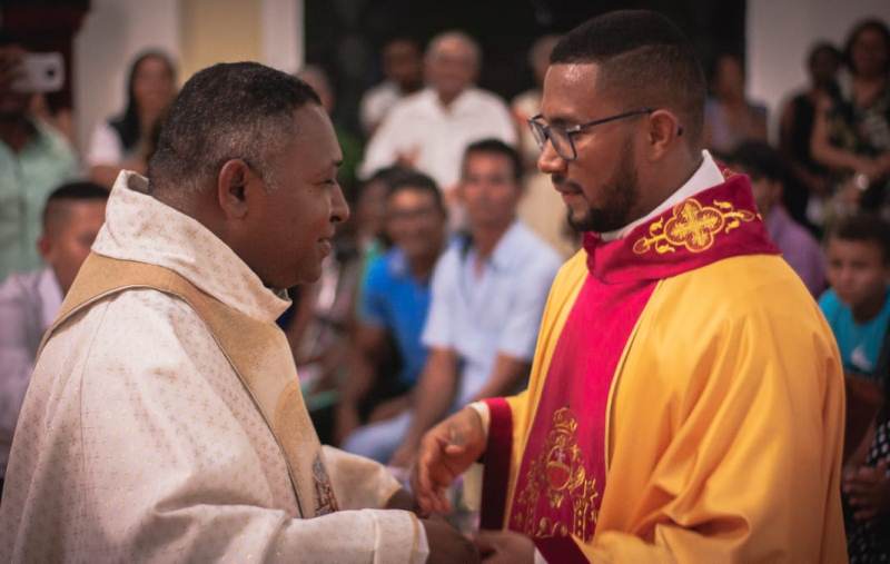 Bênção e emoção marcam a Ordenação do 5º Padre filho de Redenção do Gurguéia - Imagem 12