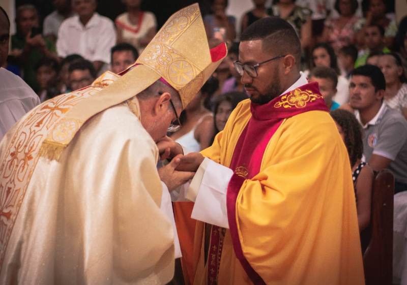 Bênção e emoção marcam a Ordenação do 5º Padre filho de Redenção do Gurguéia - Imagem 10