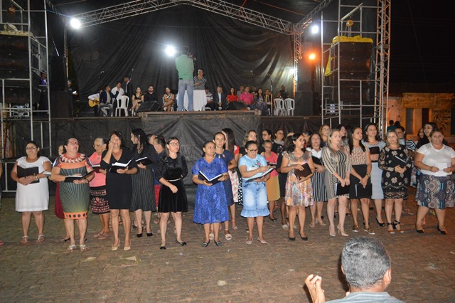 Culto e Show Evangélico em homenagem ao aniversário de Dom Expedito Lopes - Imagem 3