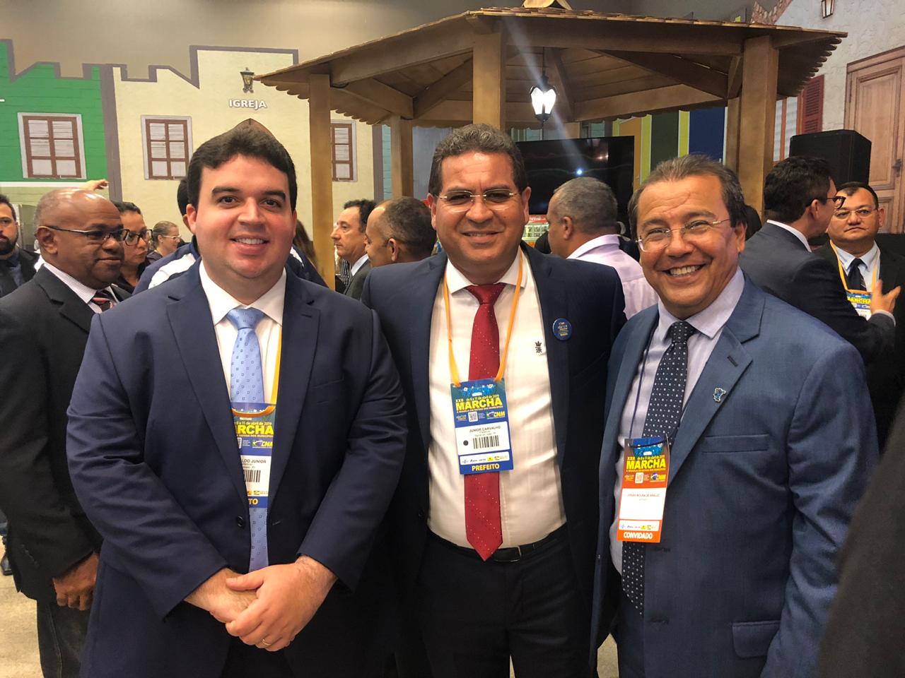 Reginaldo Júnior participa de Marcha dos Prefeitos - Imagem 1