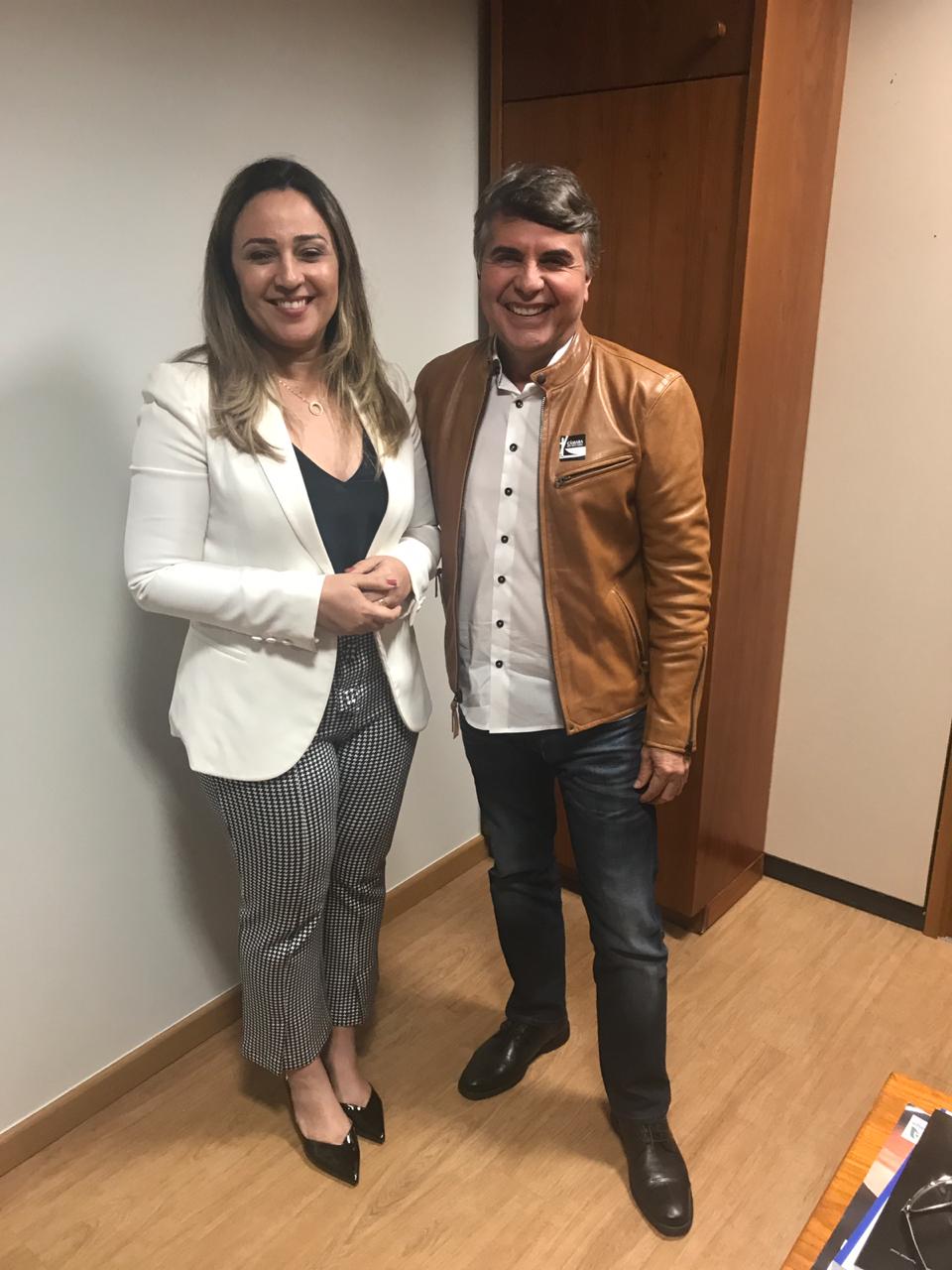 Em Brasília prefeito João Luiz busca melhorias para Monsenhor Gil  - Imagem 1