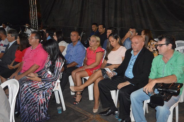 Culto e Show Evangélico em homenagem ao aniversário de Dom Expedito Lopes - Imagem 19