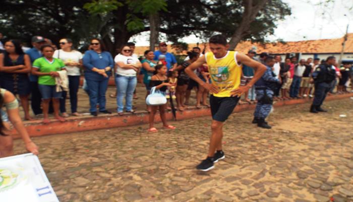 1º de maio é celebrado com comemorações esportivas e premiações aos competidores - Imagem 12