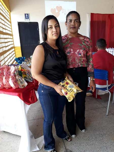 Educação municipal faz homenagem em comemoração ao dia das mães - Imagem 16