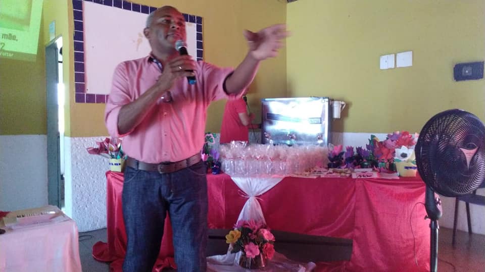 Educação municipal faz homenagem em comemoração ao dia das mães - Imagem 1