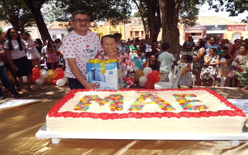Prefeitura, SEMAS e Pastoral da Família de Pedro II celebram Dia das Mães - Imagem 156