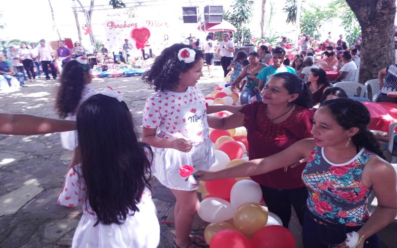 Prefeitura, SEMAS e Pastoral da Família de Pedro II celebram Dia das Mães - Imagem 103