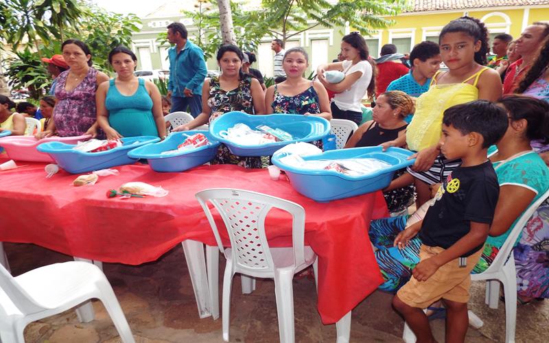 Prefeitura, SEMAS e Pastoral da Família de Pedro II celebram Dia das Mães - Imagem 149
