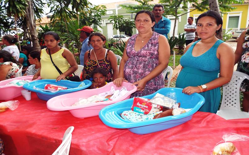 Prefeitura, SEMAS e Pastoral da Família de Pedro II celebram Dia das Mães - Imagem 151
