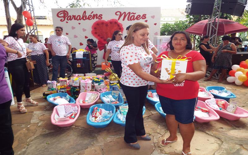 Prefeitura, SEMAS e Pastoral da Família de Pedro II celebram Dia das Mães - Imagem 136