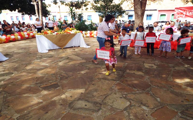 Prefeitura, SEMAS e Pastoral da Família de Pedro II celebram Dia das Mães - Imagem 73