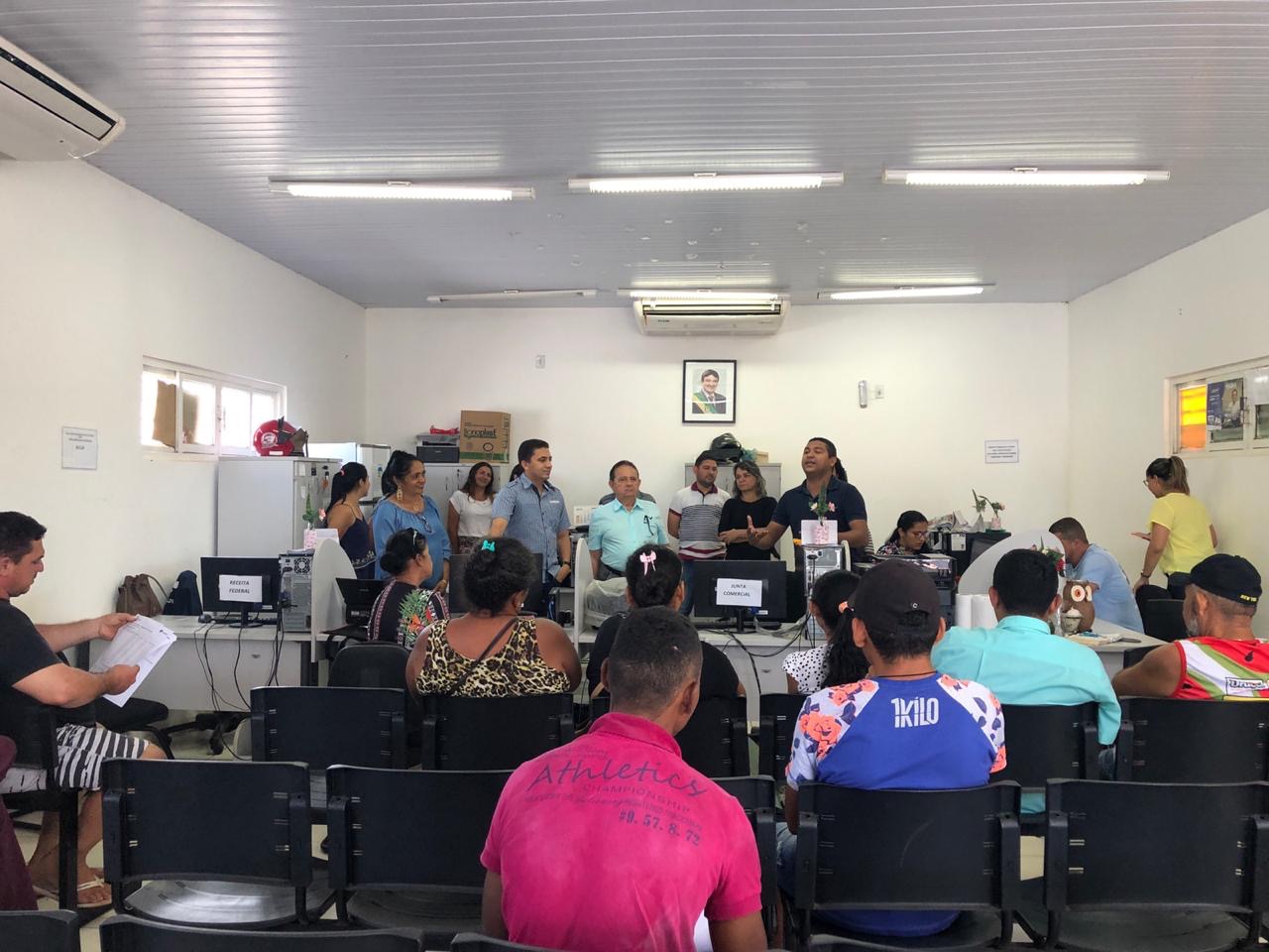 Prefeito Dr Wagner e secretários municipais visitam a Sala da cidadania  - Imagem 2
