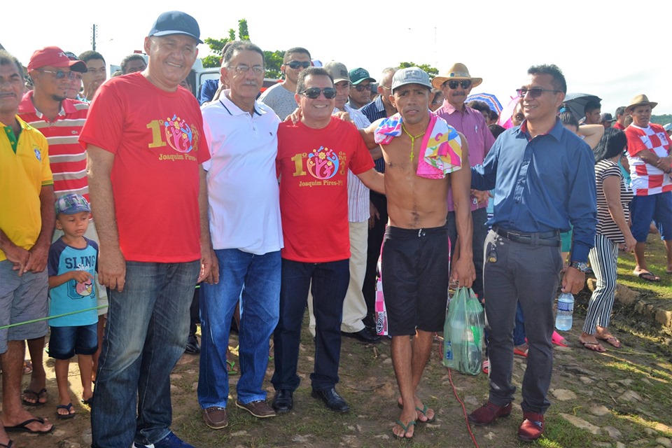Prefeitura de Joaquim Pires realiza festa em homenagem ao Dia do Trabalhador - Imagem 6