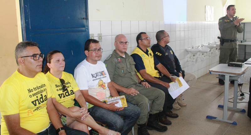 Escola de Pedro II recebe palestra sobre educação no trânsito - Imagem 3