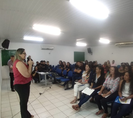 Secretária de Educação Prof Reisimar participa do VII- SIMPARFOR