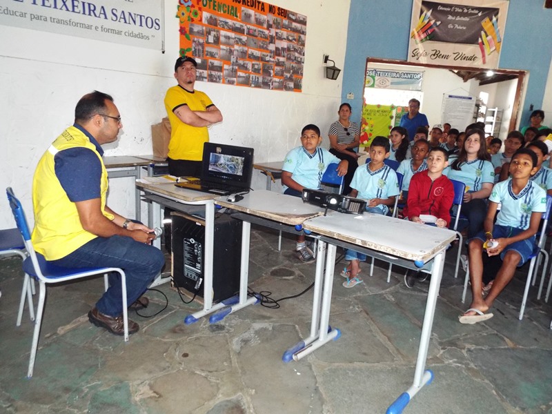 Strans leva campanha “Maio Amarelo” às escolas de Pedro II - Imagem 5