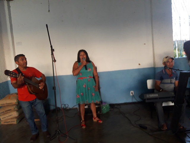 Idosos comemoram Dia das Mães em DEL - Imagem 85