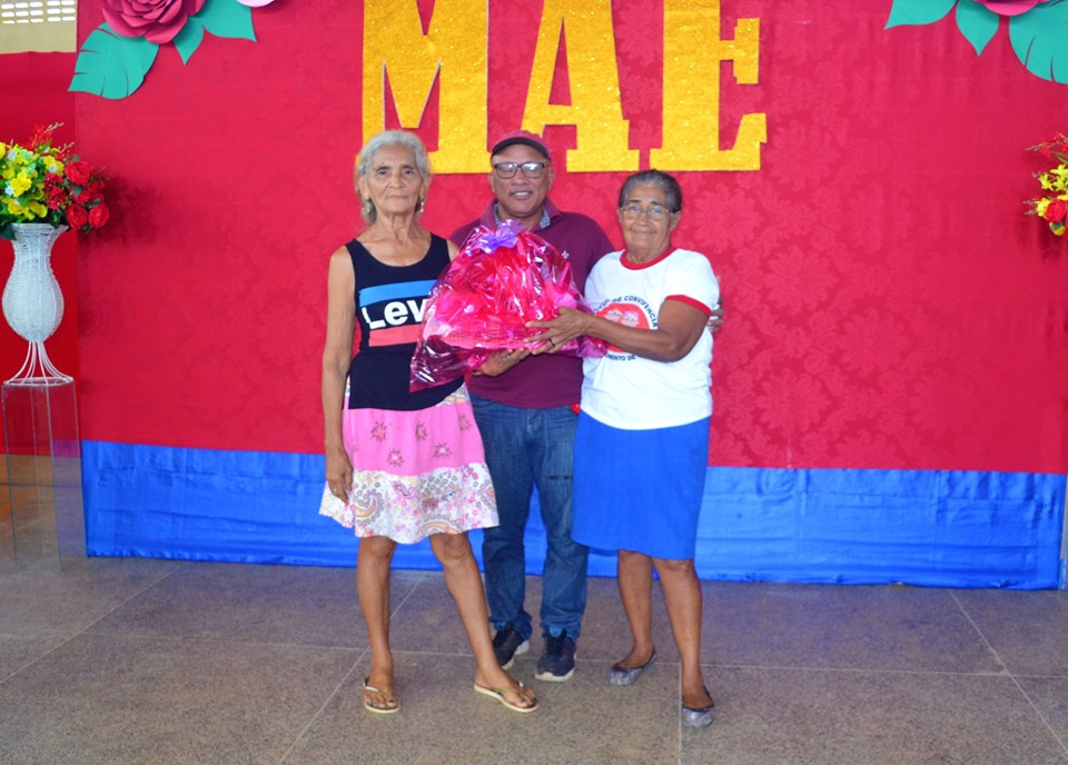 SMAS e CRAS promovem café da manhã para mães - Imagem 23