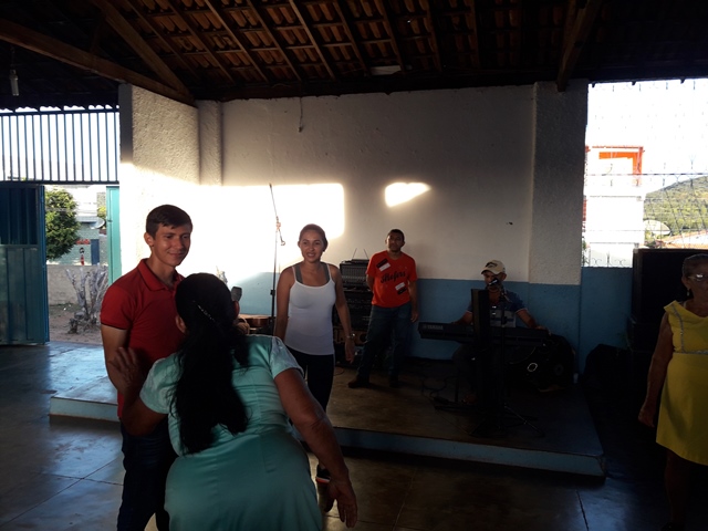 Idosos comemoram Dia das Mães em DEL - Imagem 53