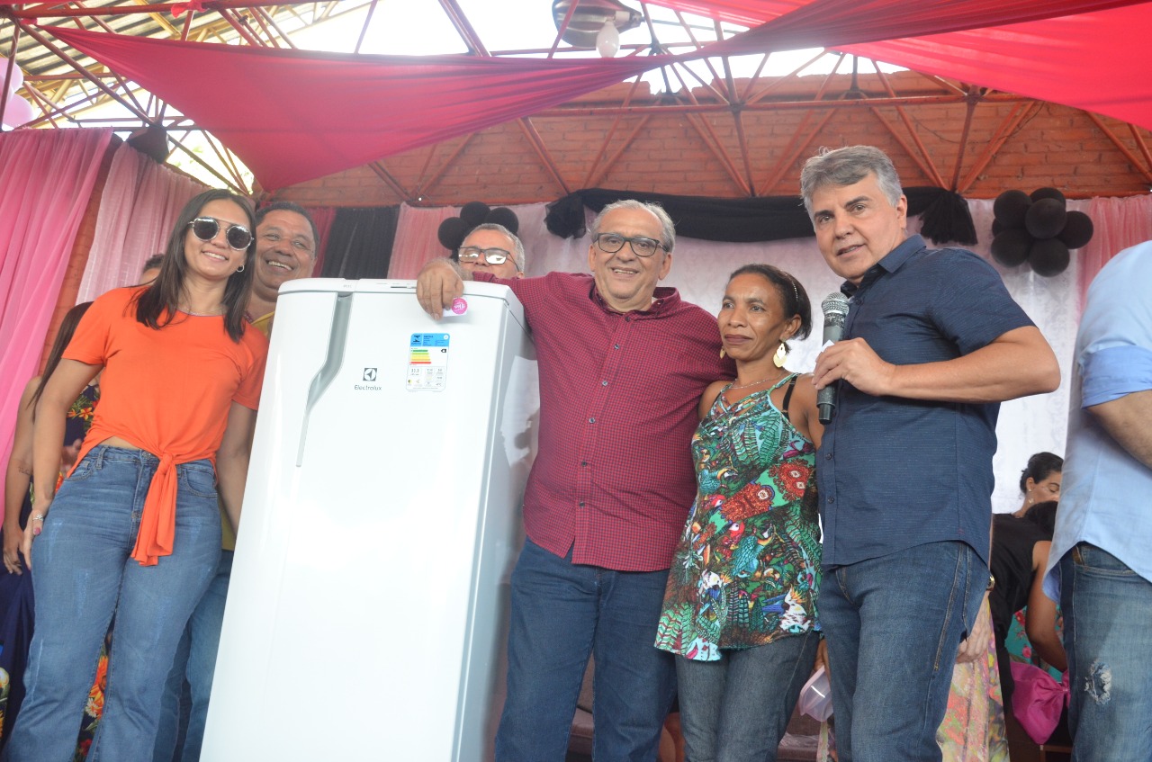 Festa para às Mães , um sucesso de público e excelentes brindes, entre eles uma moto okm - Imagem 18