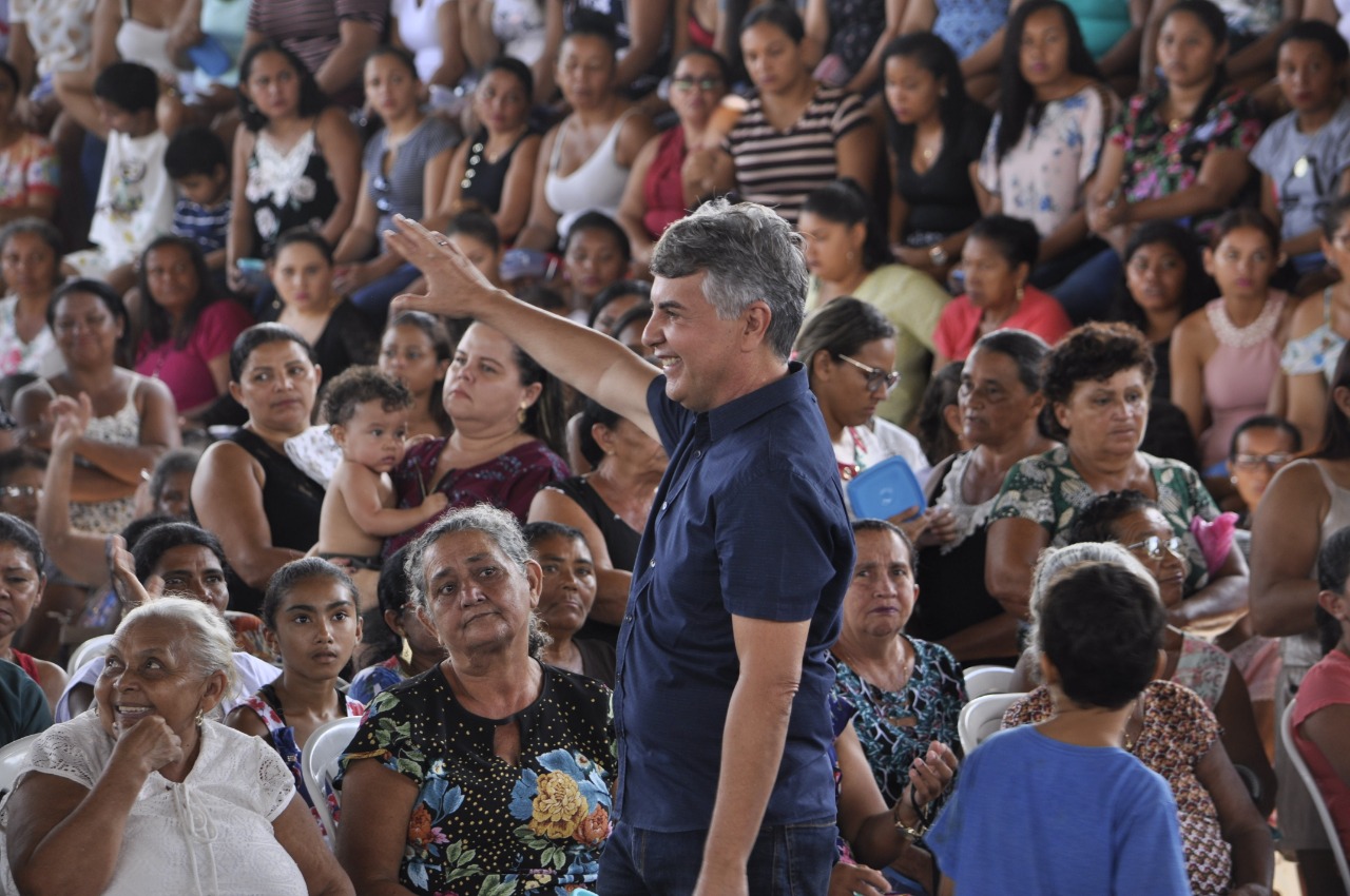 Festa para às Mães , um sucesso de público e excelentes brindes, entre eles uma moto okm - Imagem 1