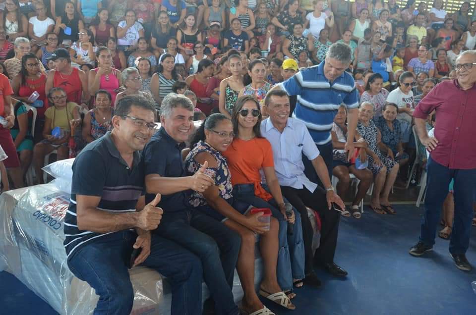 Festa para às Mães , um sucesso de público e excelentes brindes, entre eles uma moto okm - Imagem 30