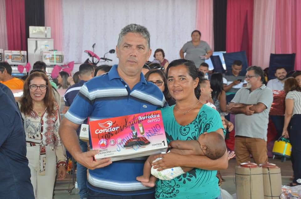 Festa para às Mães , um sucesso de público e excelentes brindes, entre eles uma moto okm - Imagem 32